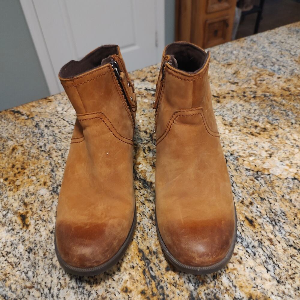 Teva Women's Ankle Boots S/N 1017161 Size 7 Brown